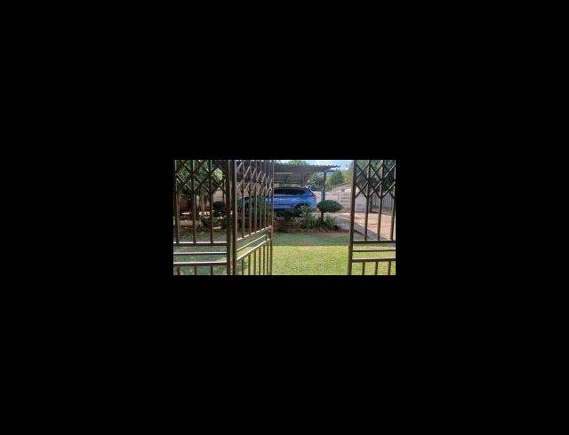 3 BEDROOM HOUSE FOR SALE IN MOUNTAIN VIEW